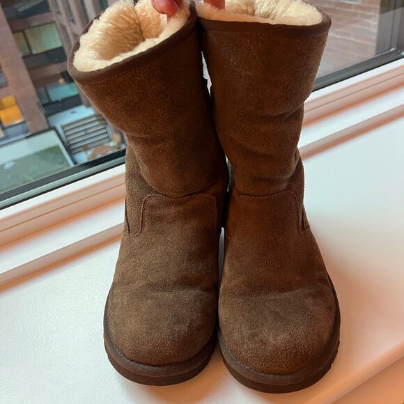 Ugg Australia Zip Tall Boots Sheepskin Girls Youth Size 4 / Size 5.5 - 6 W - Picture 3 of 8